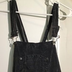 Velvet short overalls